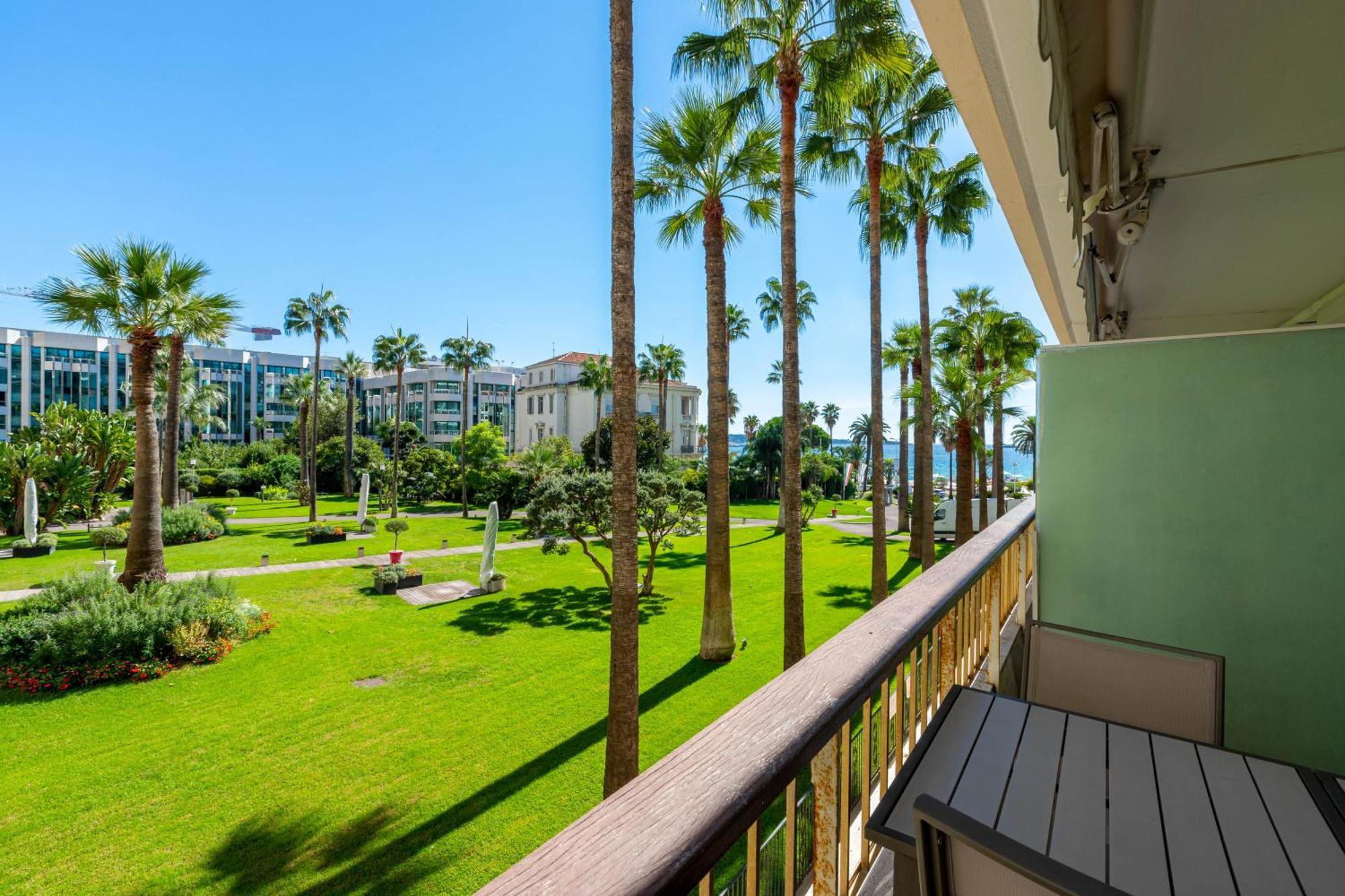Agence Des Residences - Appartements Prives Du 45 Croisette- Prestige Cannes Phòng bức ảnh